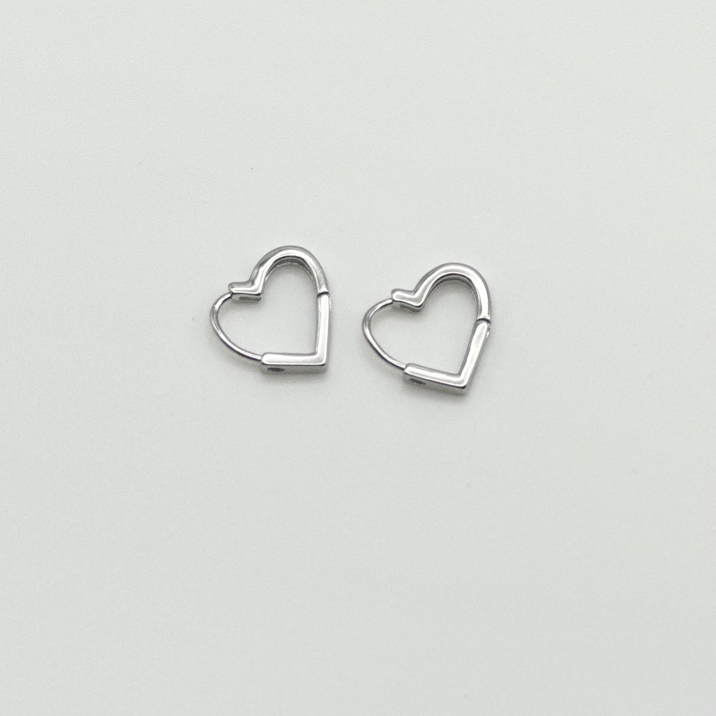 Heart Huggies | Rhodium