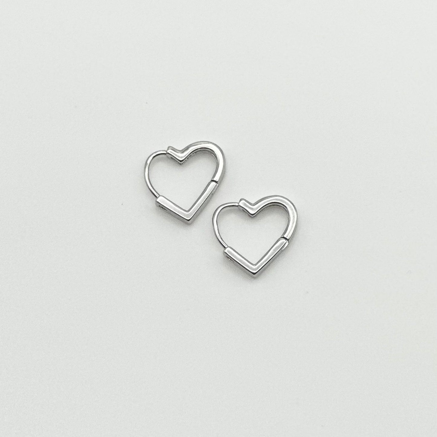 Heart Huggies | Rhodium