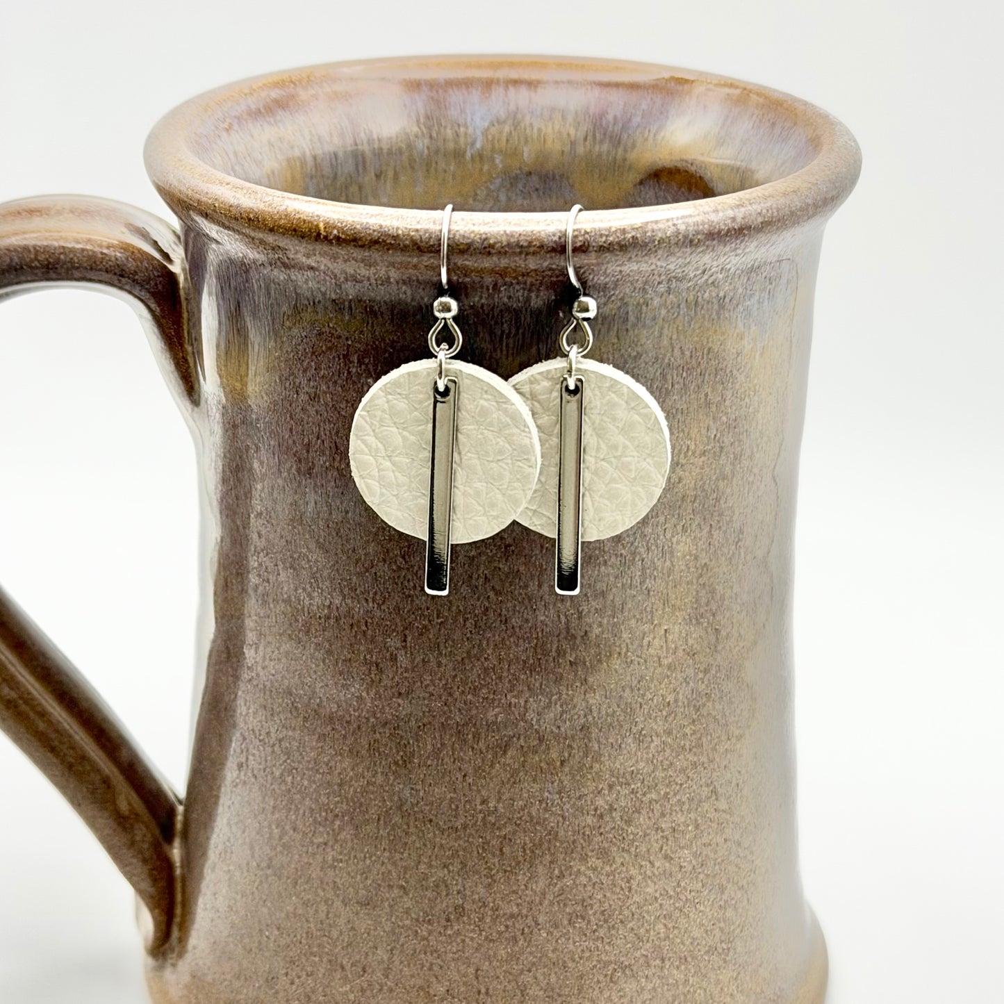 Leather Circle + Rhodium Bar Earrings | White
