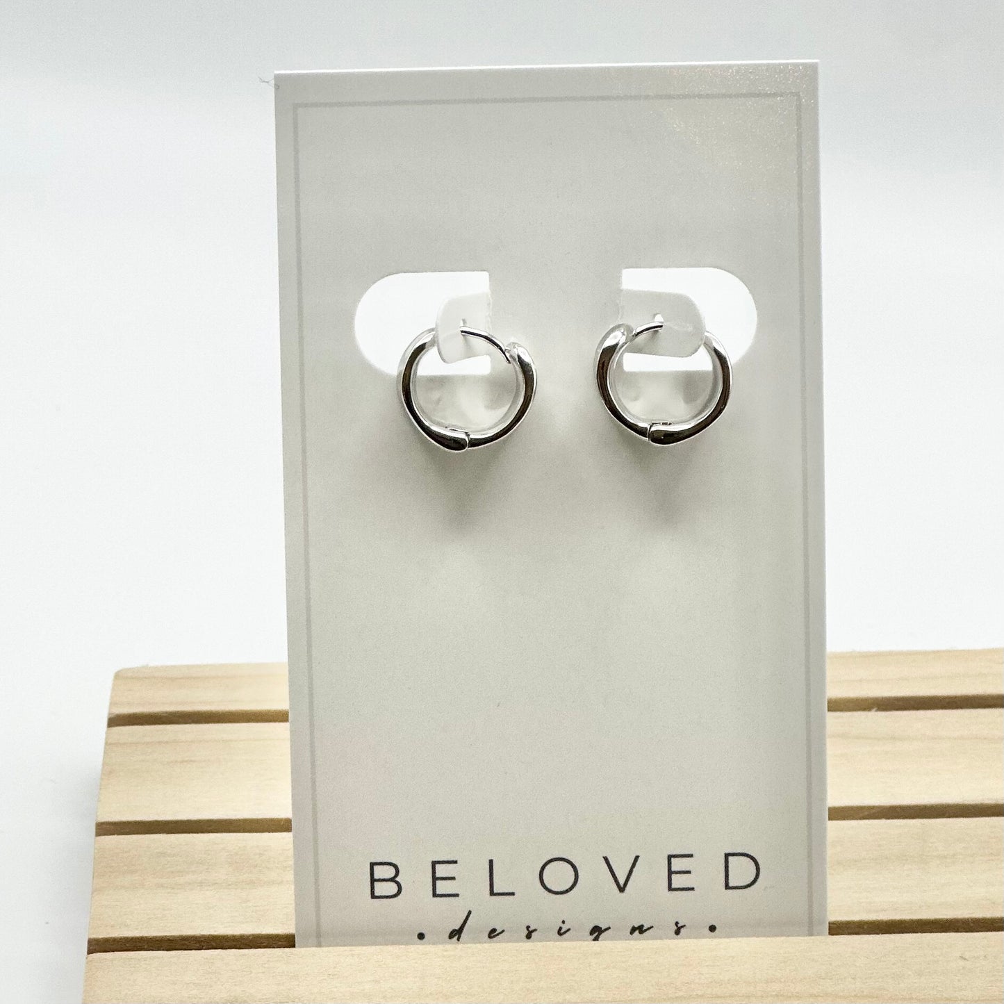 Hammered Huggies | Rhodium