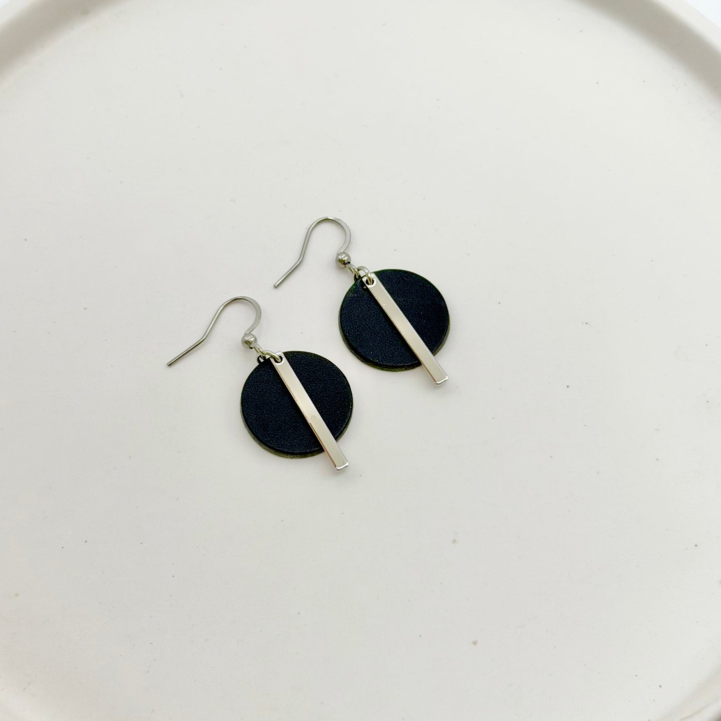 Leather Circle + Rhodium Bar Earrings | Black