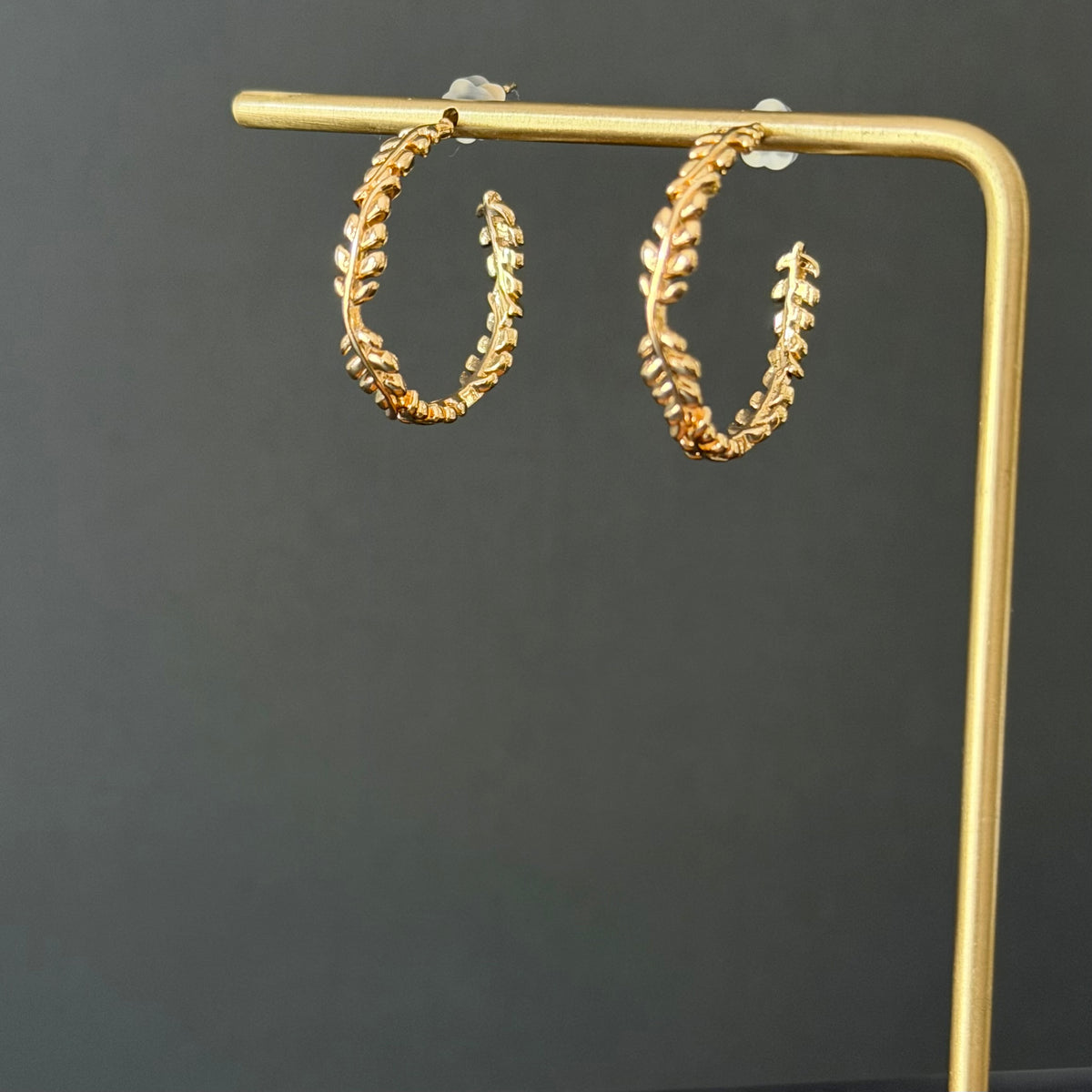 Wreath Hoop Earrings | Gold