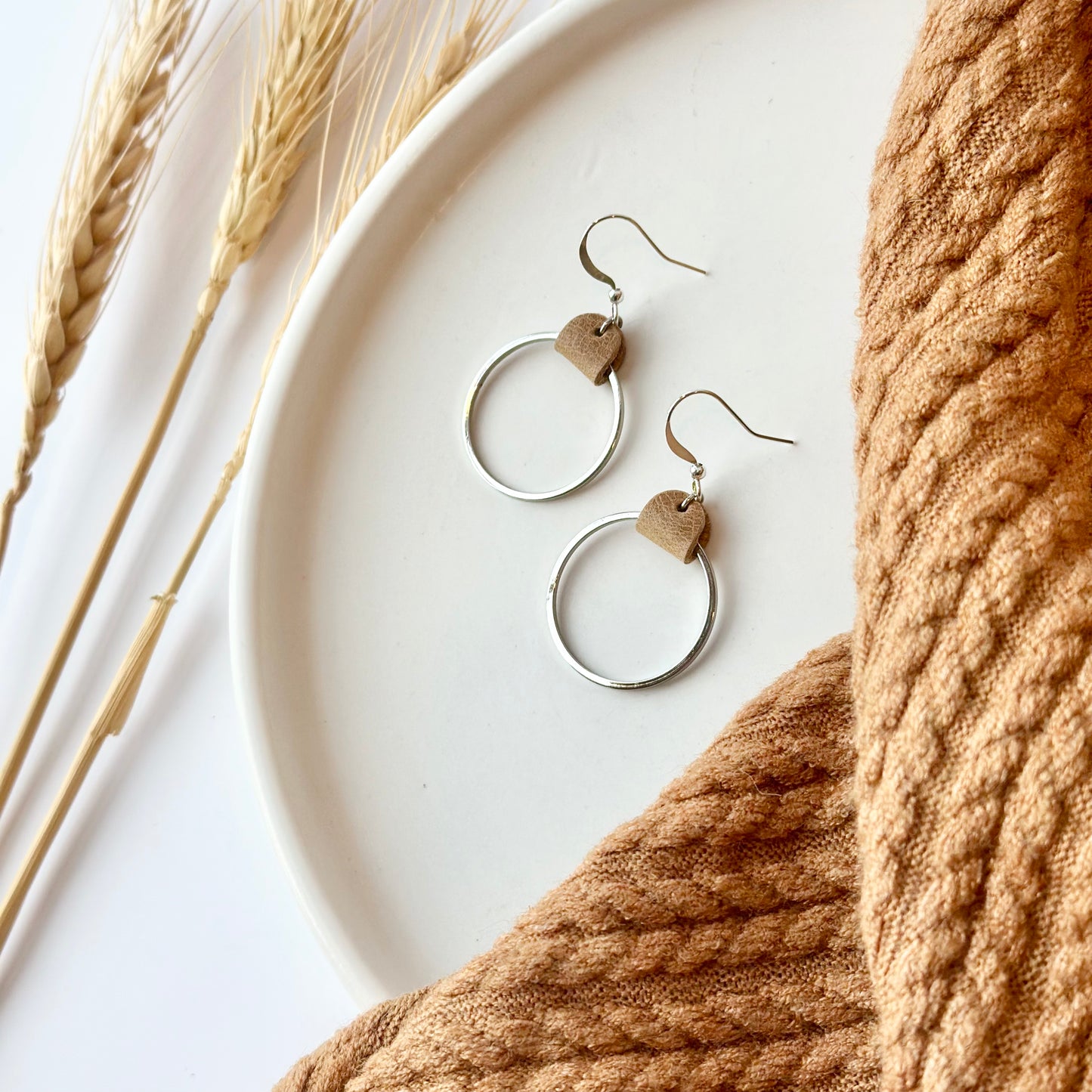 Camel Leather + Rhodium Hoop Earrings - Medium