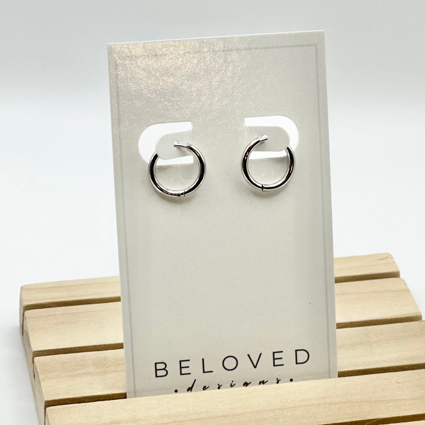 Classic Huggies | Rhodium