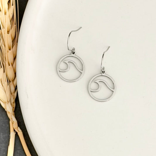 Wave Earrings | Small Rhodium
