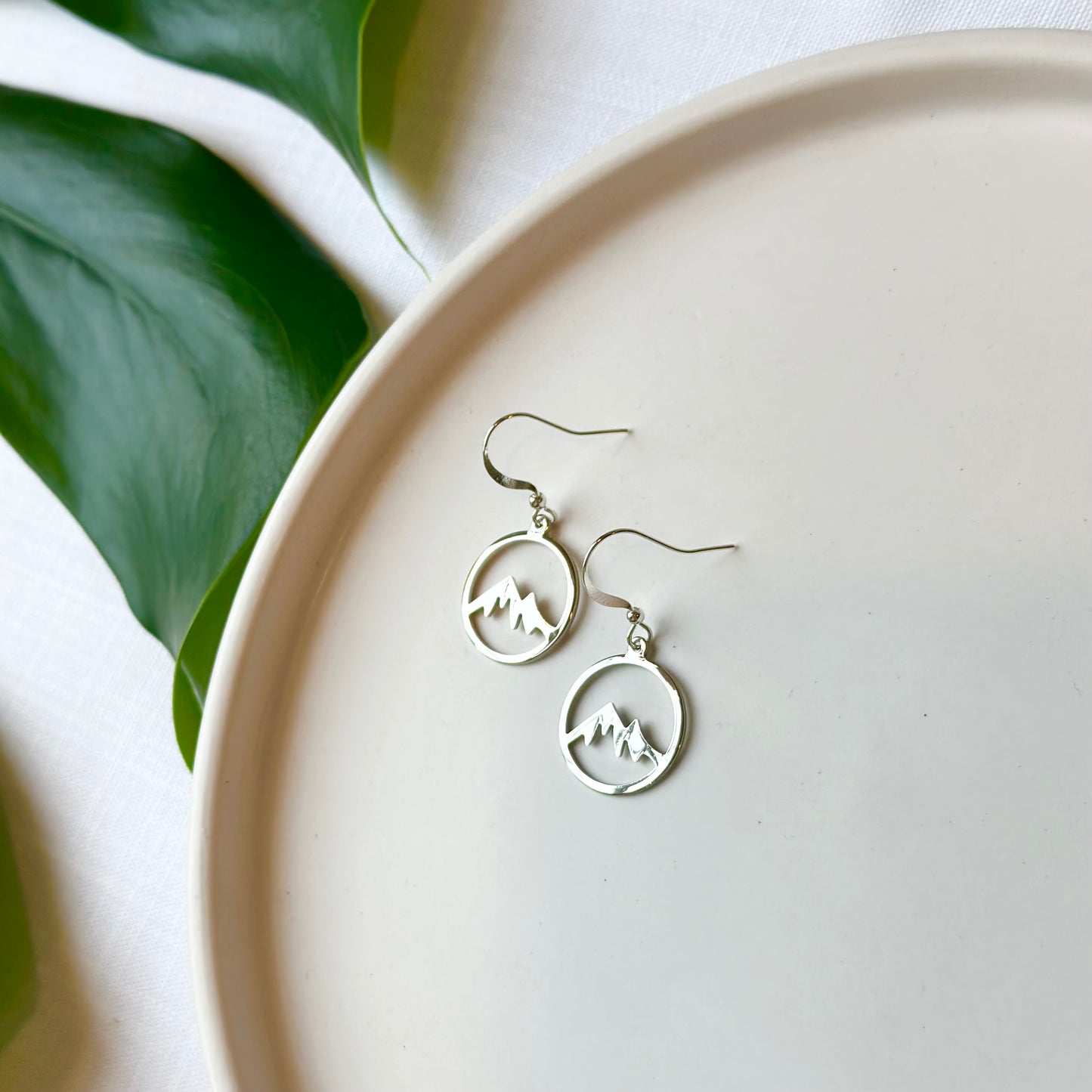 Mountain Earrings | Rhodium