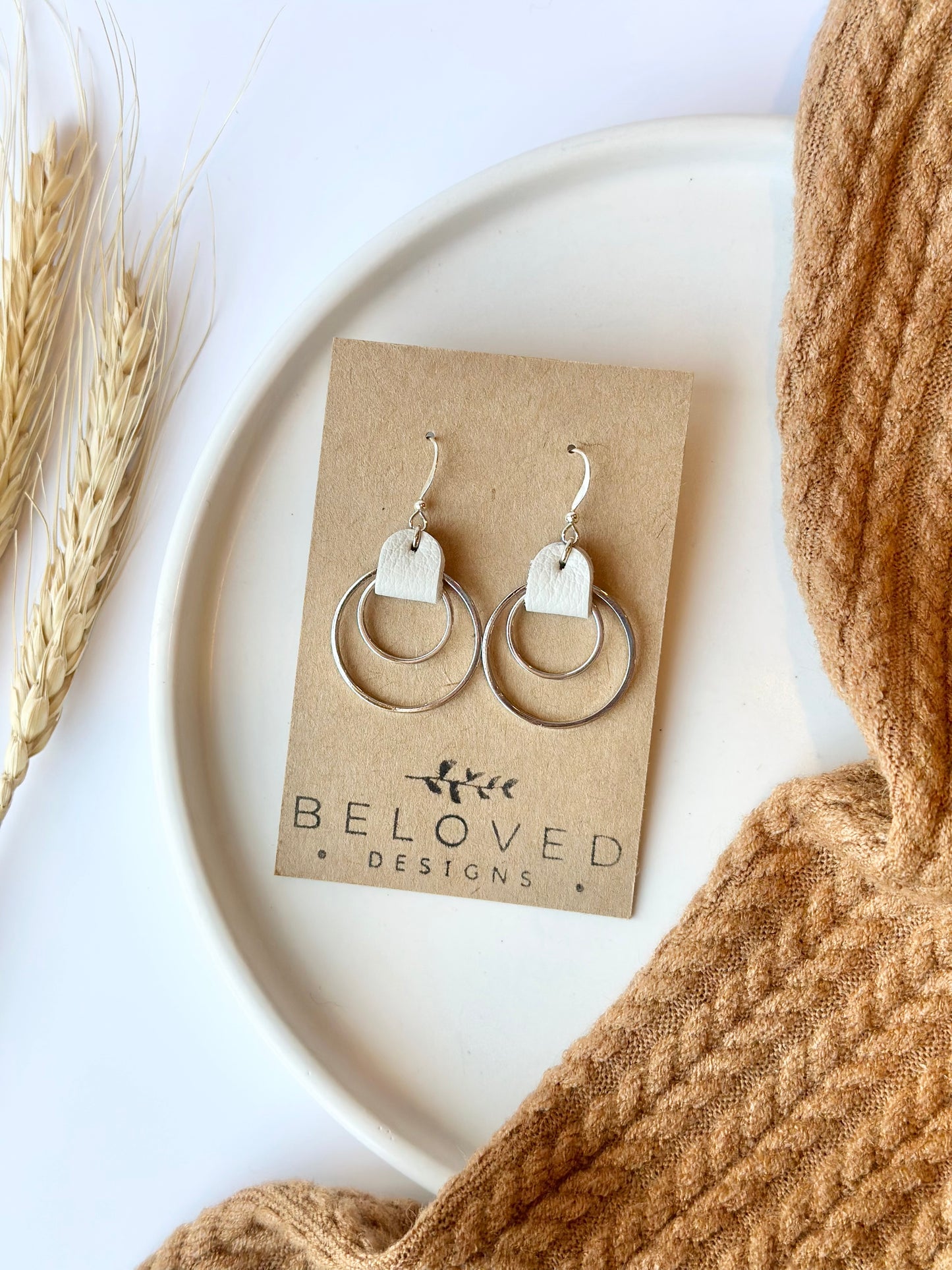 Cream Leather + Double Rhodium Hoop Earrings - Medium