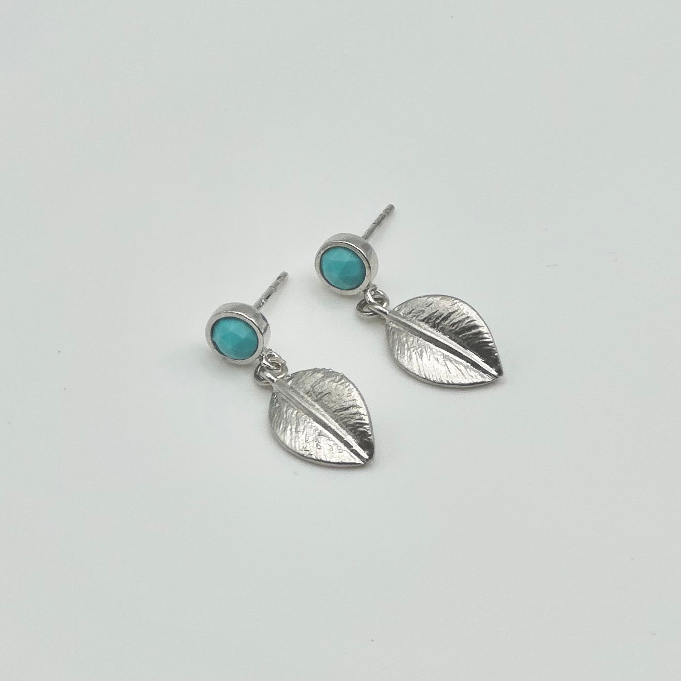 Turquoise Howlite Stud + Leaf Earrings | Petite Rhodium