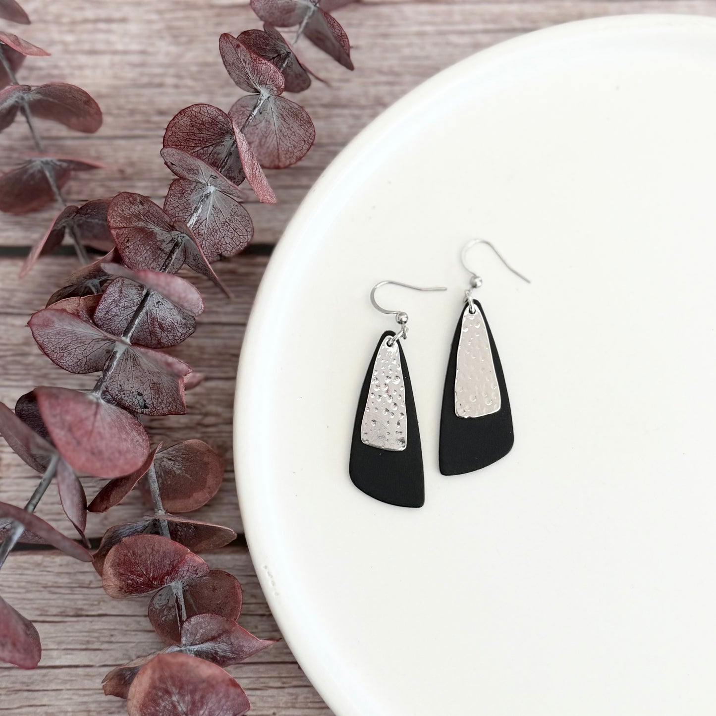 Leather Drop Leaf + Hammered Rhodium Earrings | Black