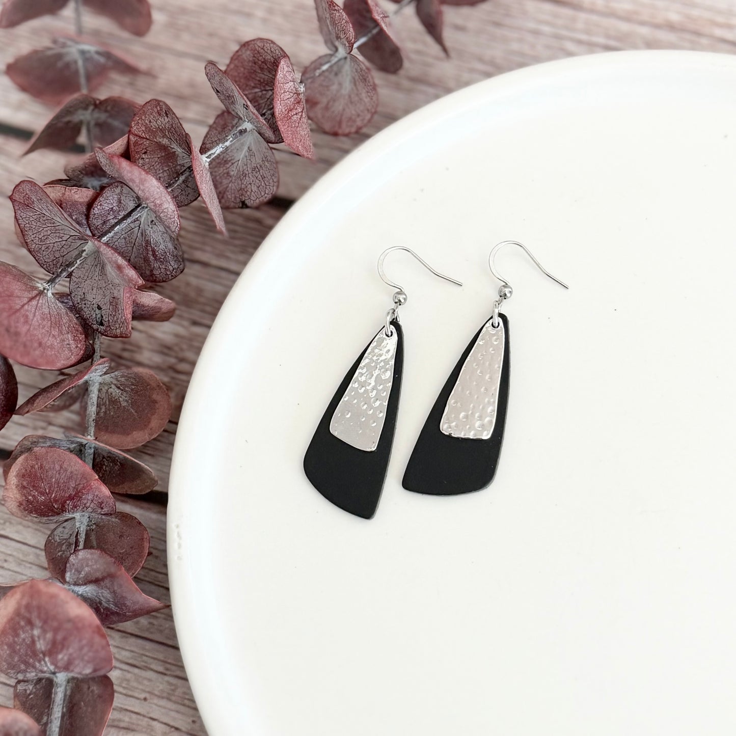 Leather Drop Leaf + Hammered Rhodium Earrings | Black