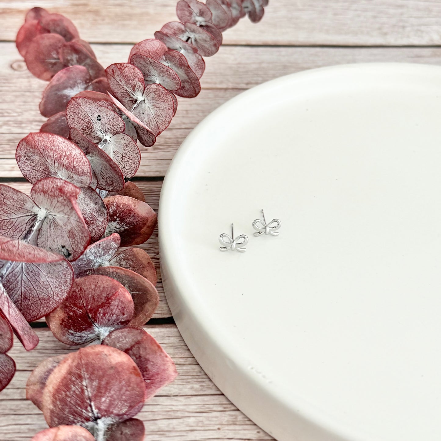 Bow Stud Earrings | Rhodium